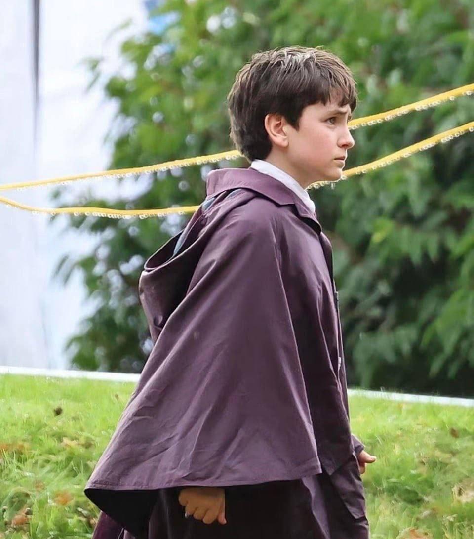 Появились новый кадры со съемок сериала о Гарри Поттере