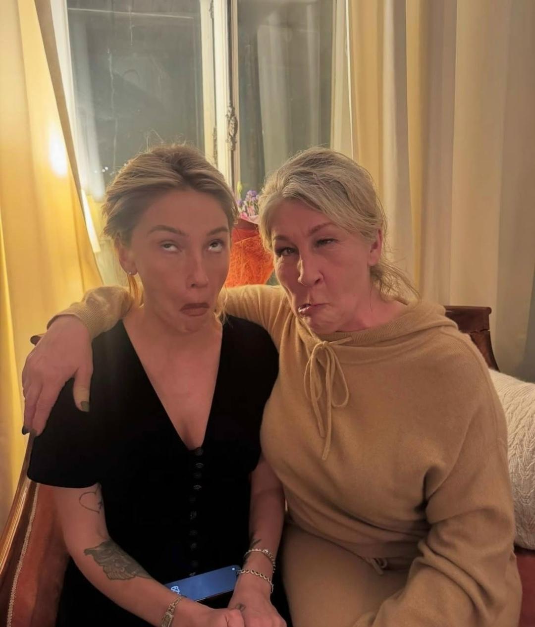 Живая мимика Насти — явное сходство с мамой