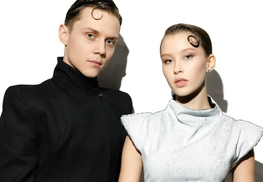 Вся семья Ани Пересильд обожает песни Вани Дмитриенко