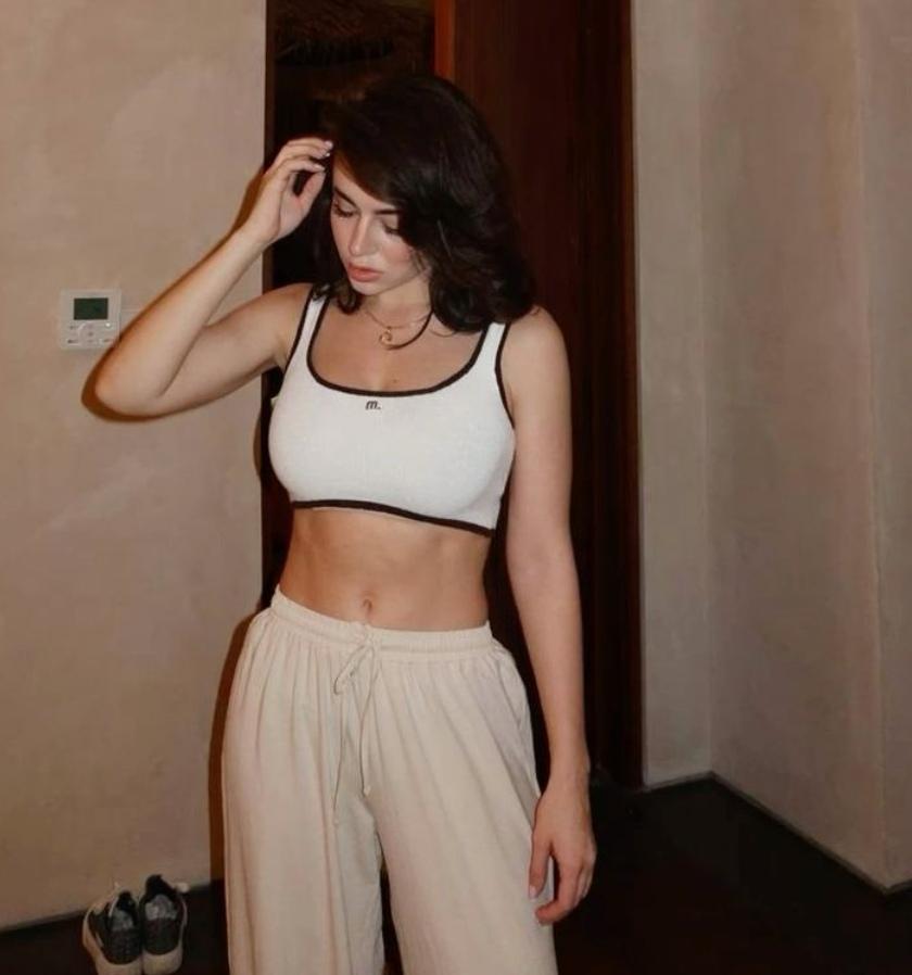 Сабина Хайрова похвасталась покупкой часов Rolex и Cartier