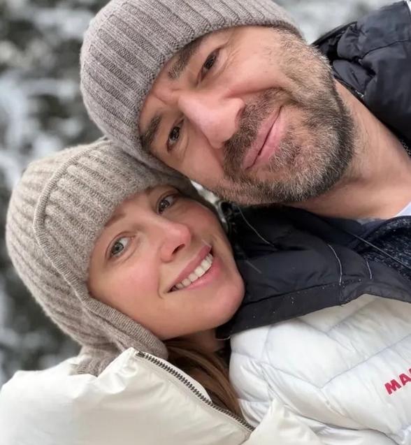 «Любовь усиливается!»: Полина Диброва заявила, что провела с Романом Товстиком «волшебный день» в бане.