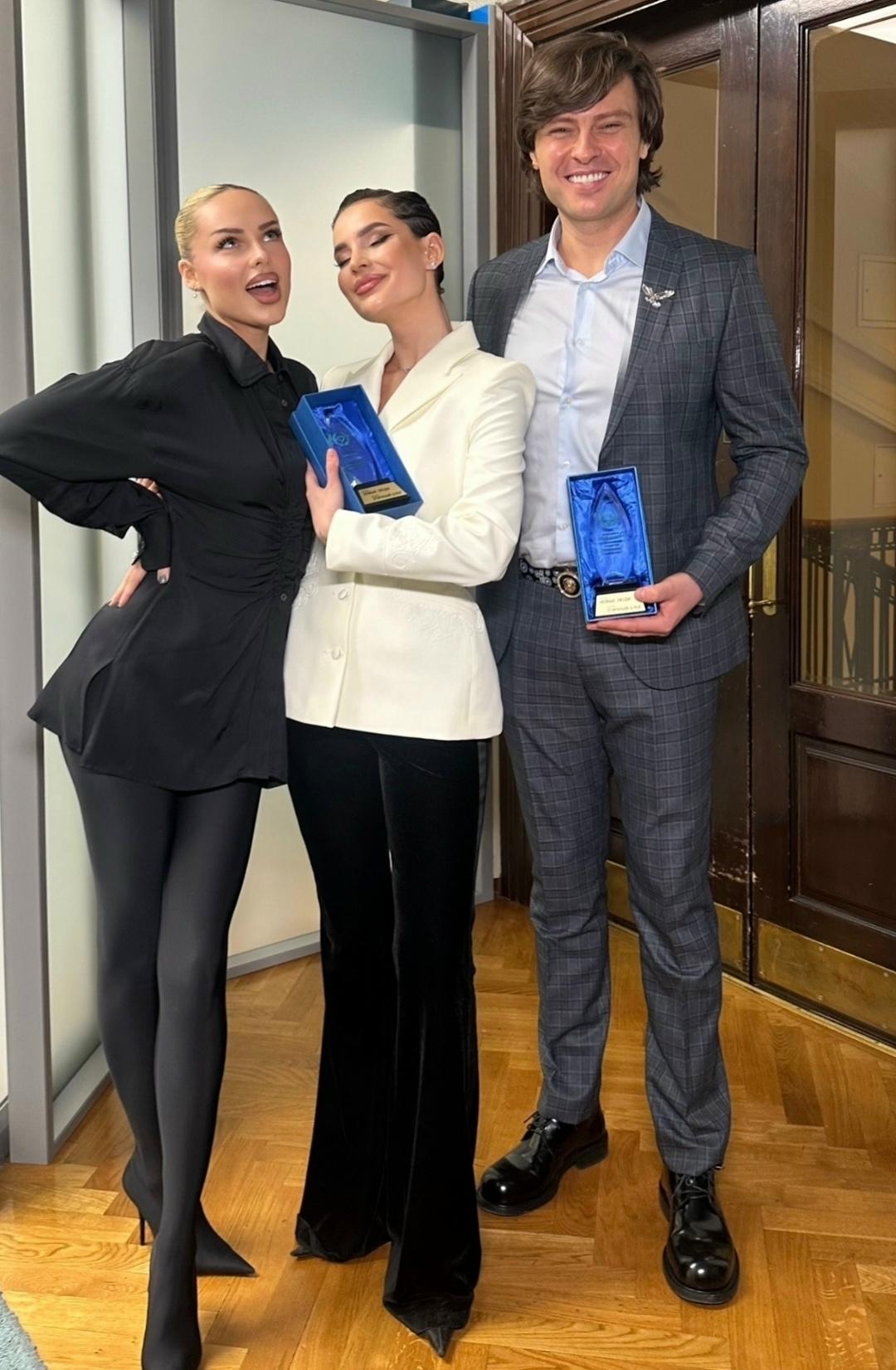 В Государственной Думе прошла премия «Этичный блог». Награды получили Seville, MIA BOYKA, Ханна и Прохор Шаляпин.