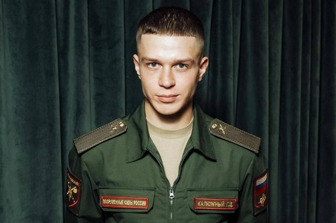 Актёр Глеб Калюжный столкнулся с дедовщиной в Семёновском полку &#128148;
