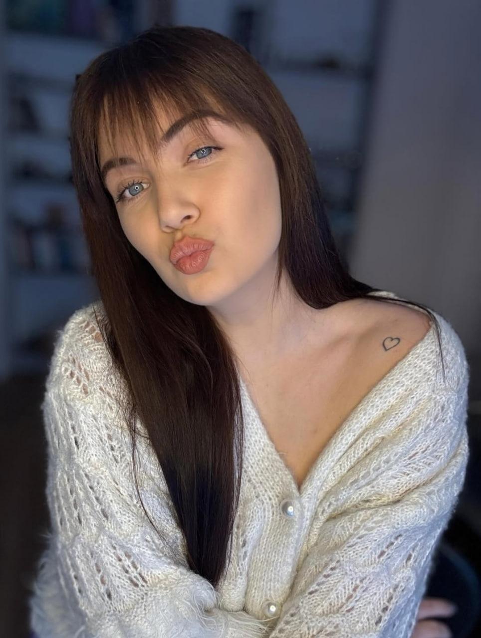 Здравствуйте! Меня зовут Яна, 32 года. Хочу быть счастливой.