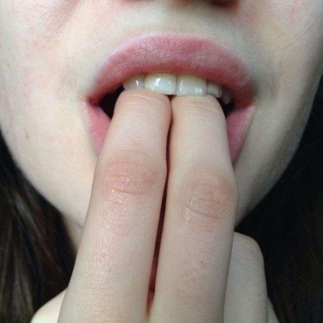 За 20 лет я успел перетр@хать за 100 девушек, а моя коллекция трусиков: почти все c класса и параллели, спал с соседкой и с её подругой, пока родители на работе